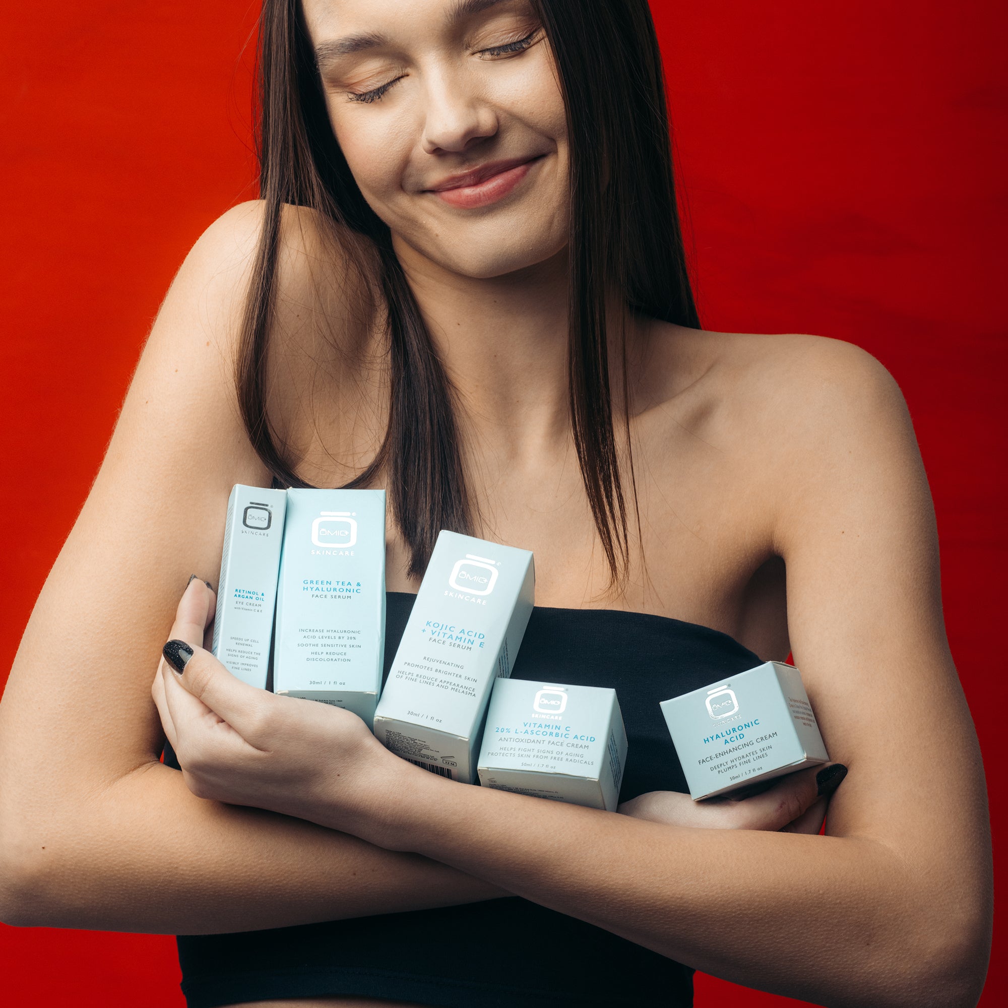 OMIC+ Té verde y suero hialurónico - 30ml / 1 Fl Oz