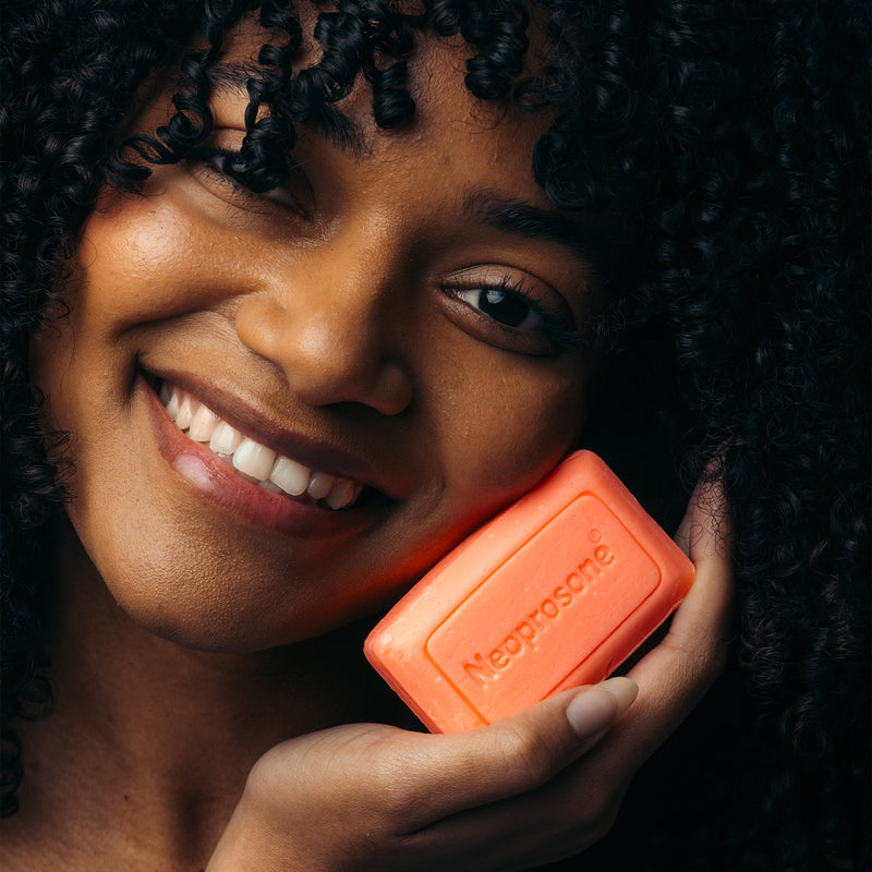 Neoprosone Vit C Cleansing Bar 80g